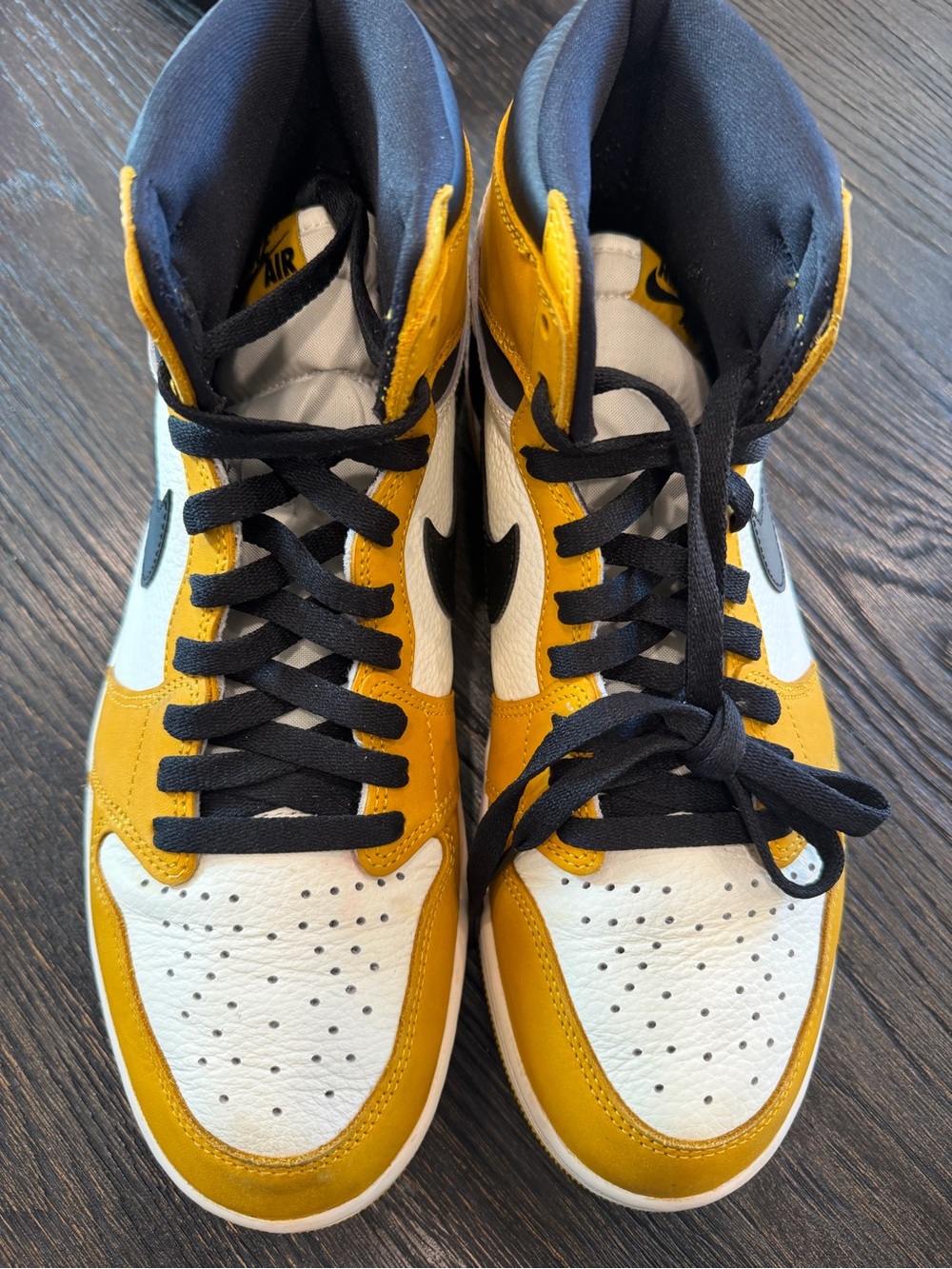 Jordan 1 Retro High OG Yellow Ochre Sneaker men’s size 10 - Picture 4 of 11